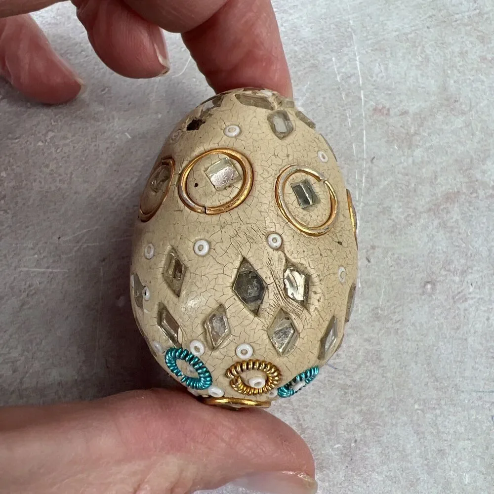 vintage egg figurine Unique 2 Inch‎